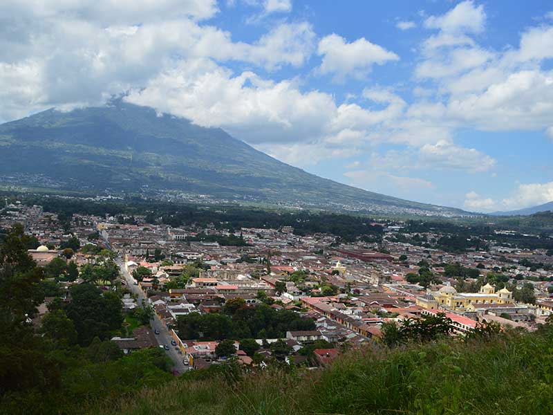 Cerro-de-la-Cruz-Guate