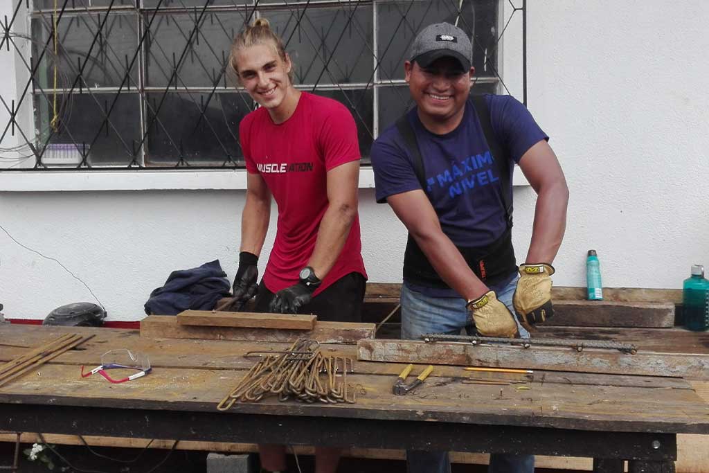 Construction-Volunteer-Guatemala