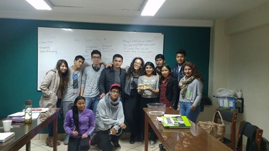 My-favorite-class-in-Peru-got-me-a-birthday-cake