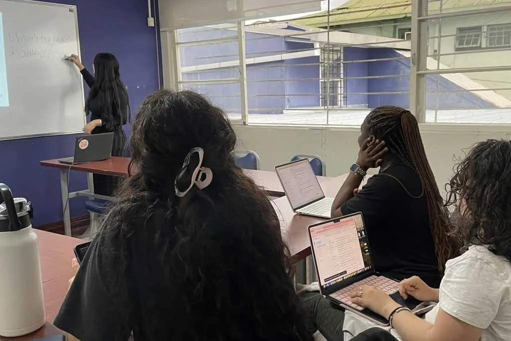 academic-credit-summer-study-abroad-costa-rica