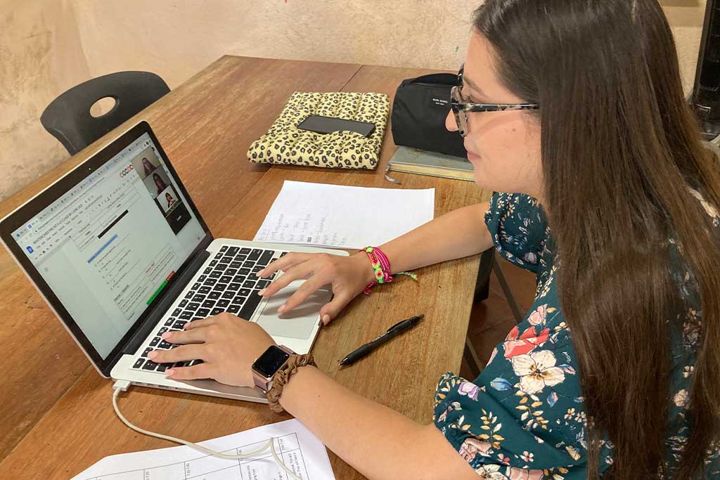 online-tefl-certification-maximo