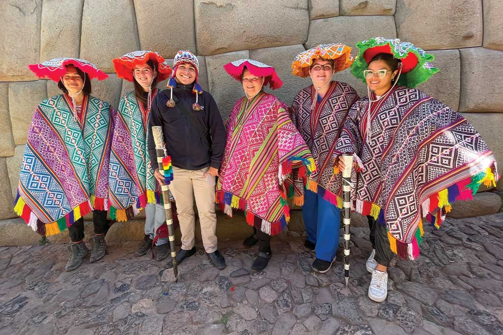 Packing Guide For Cusco Peru Maximo Nivel