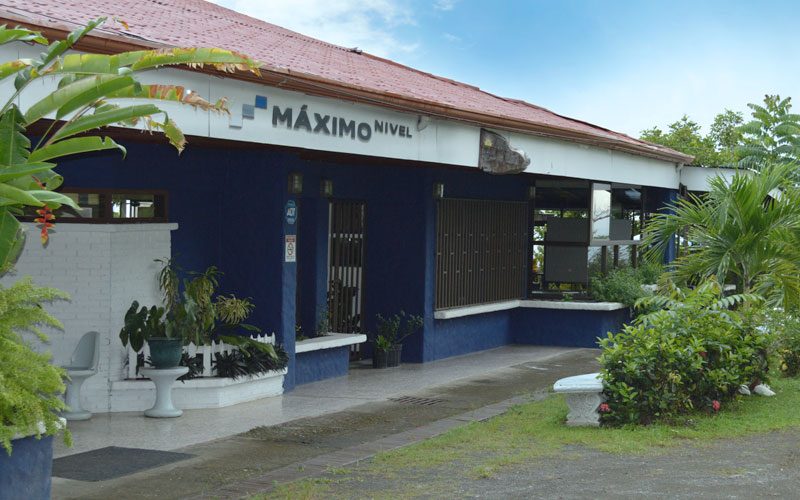 spanish-immersion-manuel-antonio-school-home