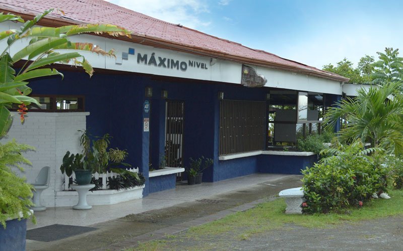 spanish-immersion-manuel-antonio-school-home