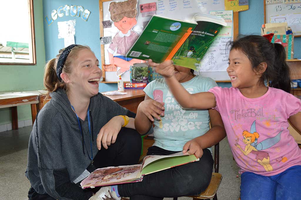 teaching-internship-guatemala