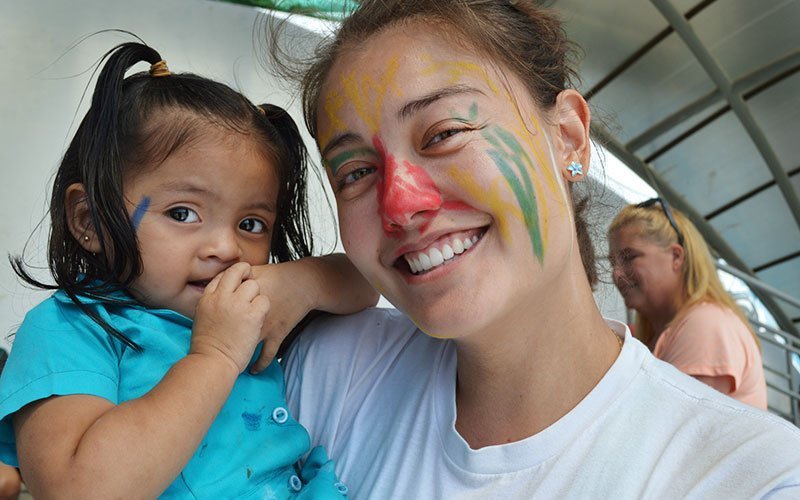 volunteer-abroad-working-kids-program-CR Childcare Volunteer in Costa Rica