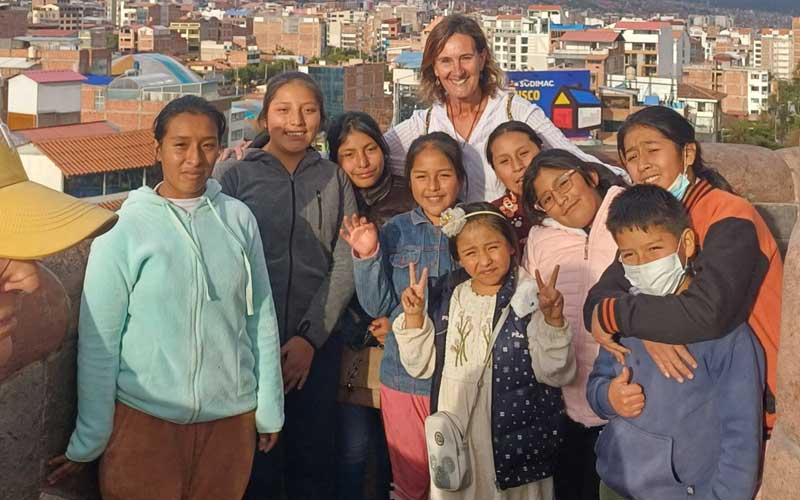 women-empowerment-moms-and-teens