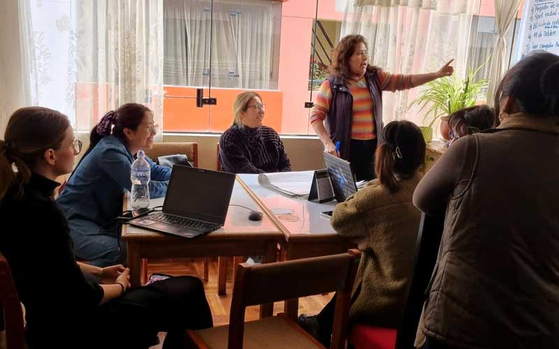 women-empowerment-volunteer-abroad Volunteer Women's Empowerment Abroad