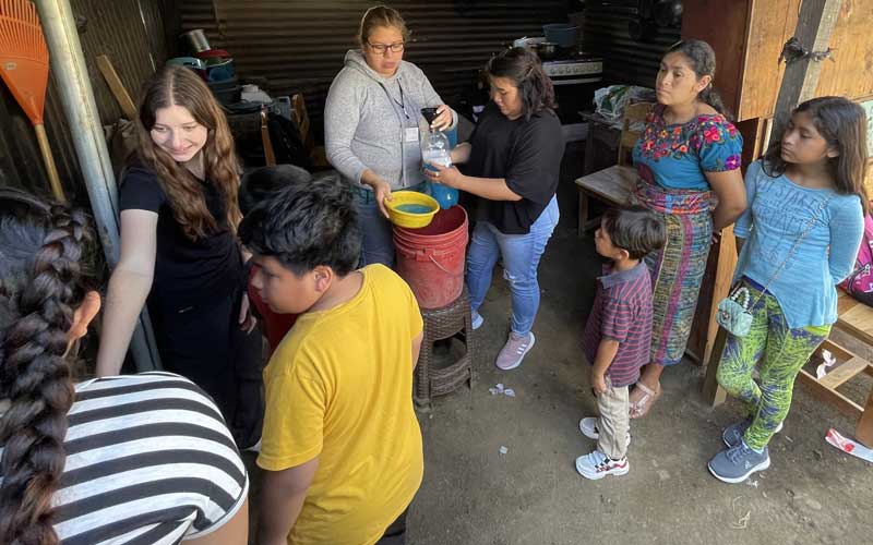 women-empowerment-volunteer-ngo